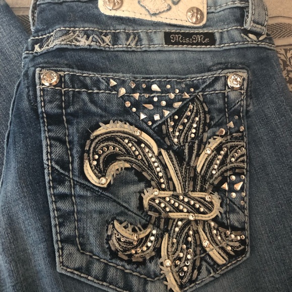 Miss Me Denim - Miss Me Signature Skinny